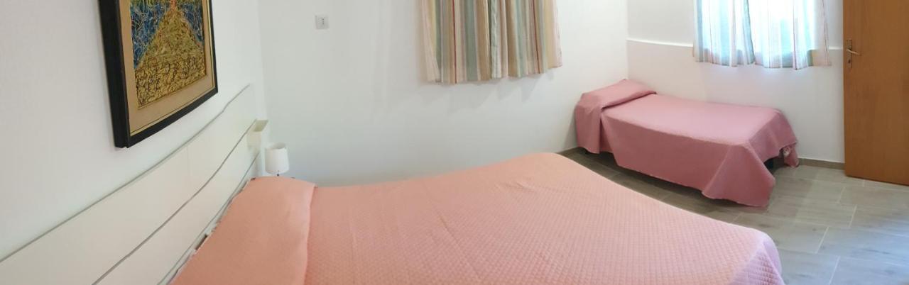 Casa vacanza Etna Evergreen Villa Piedimonte Etneo Buitenkant foto