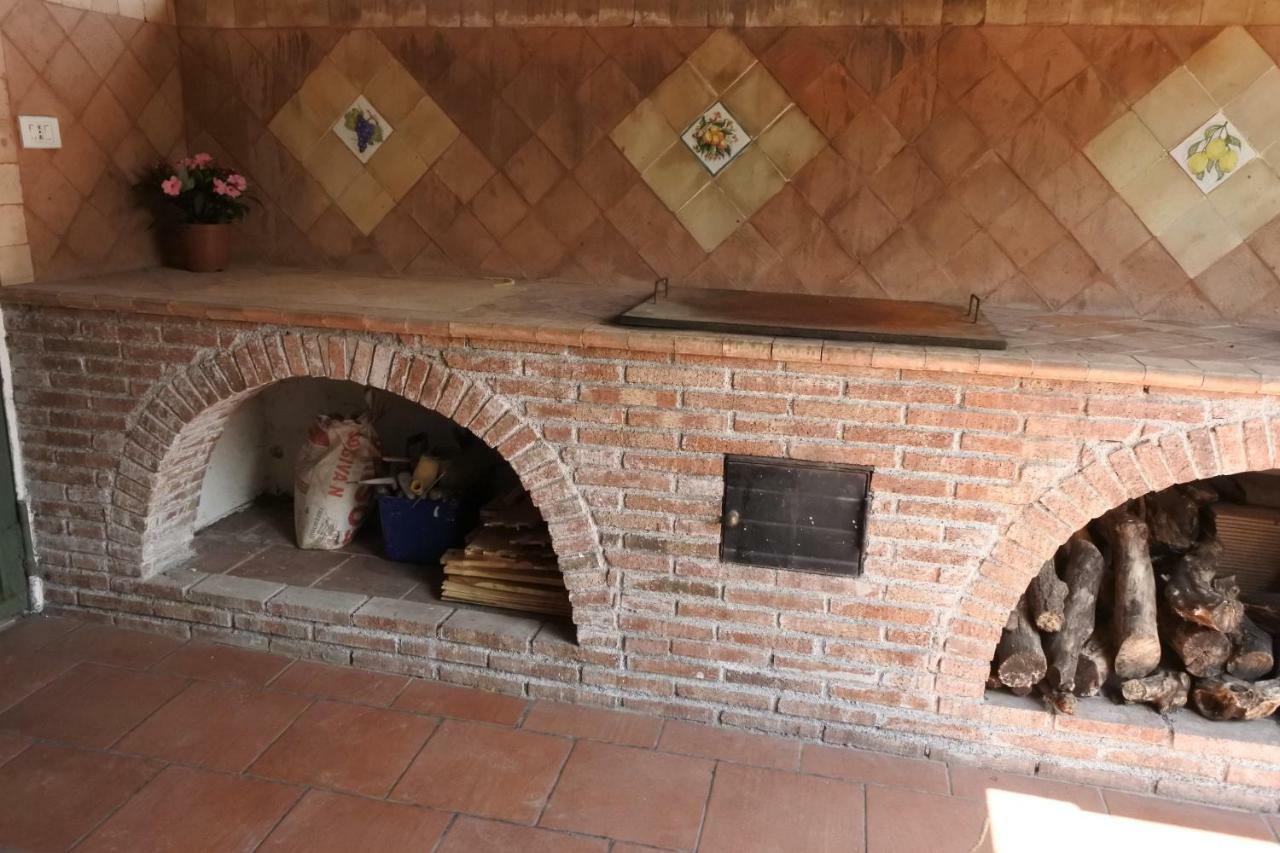 Casa vacanza Etna Evergreen Villa Piedimonte Etneo Buitenkant foto
